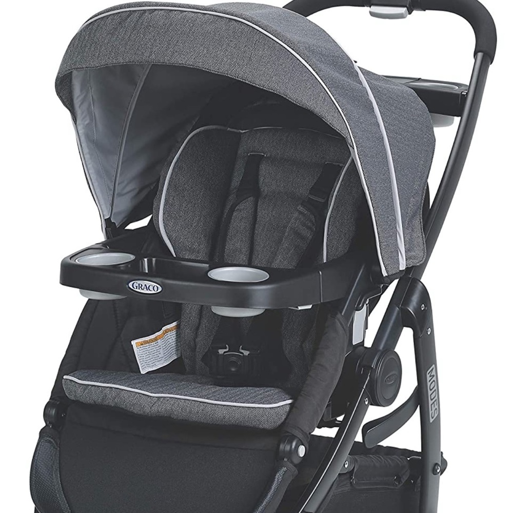 Graco Stroller excellent condition click connection (car seat not included)